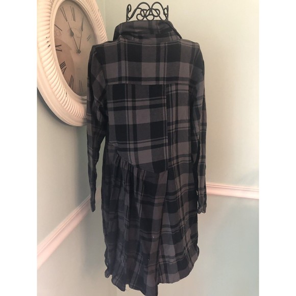 TULIP whiskey Plaid XS button Down Shirt NWT Cotton Black Gray Bustle Back lagen - Picture 2 of 8